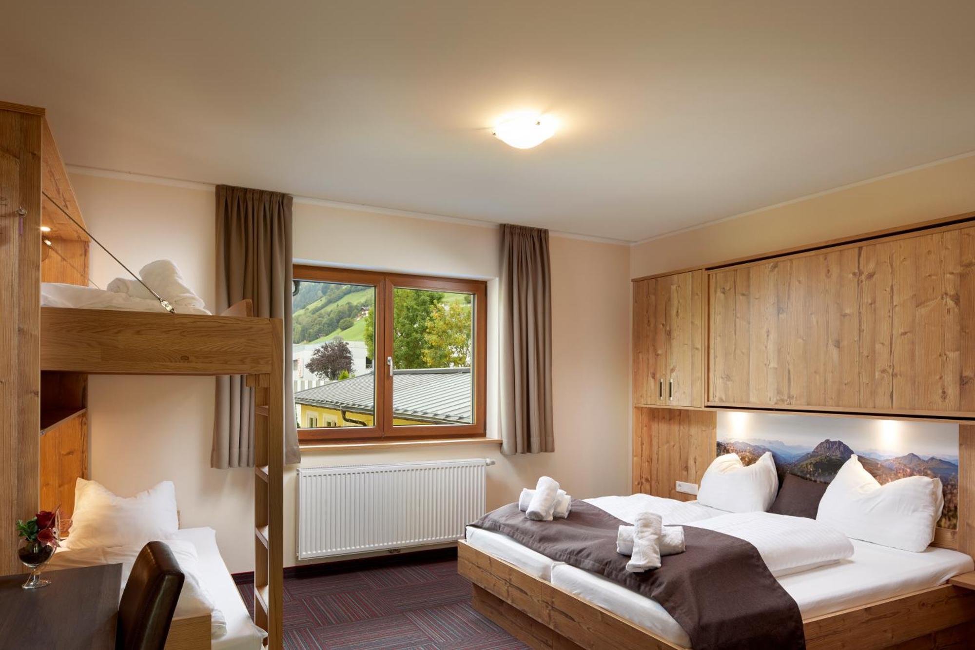Hotel Der Wolkensteinbaer 布拉保韦德库 外观 照片