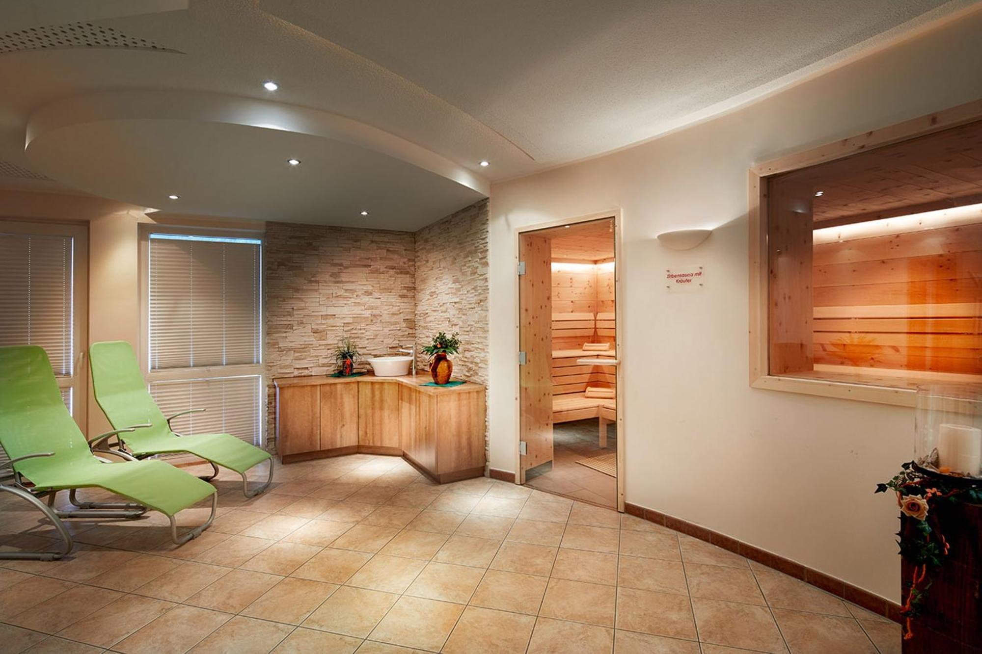 Hotel Der Wolkensteinbaer 布拉保韦德库 外观 照片